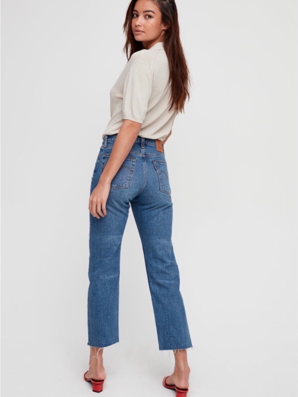 Levis Ribcage Straight Ankle Raw Hem 27 High Rise Button Fly Medium Wash